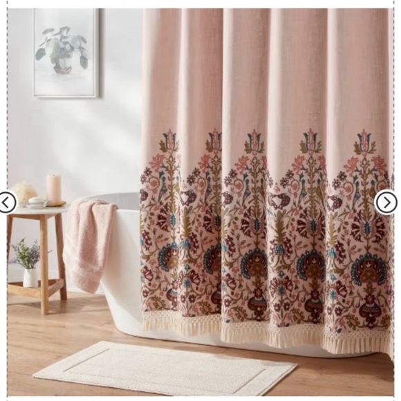 Boho Floral Shower Curtain‎ threshold pink crochet floral - Picture 1 of 4
